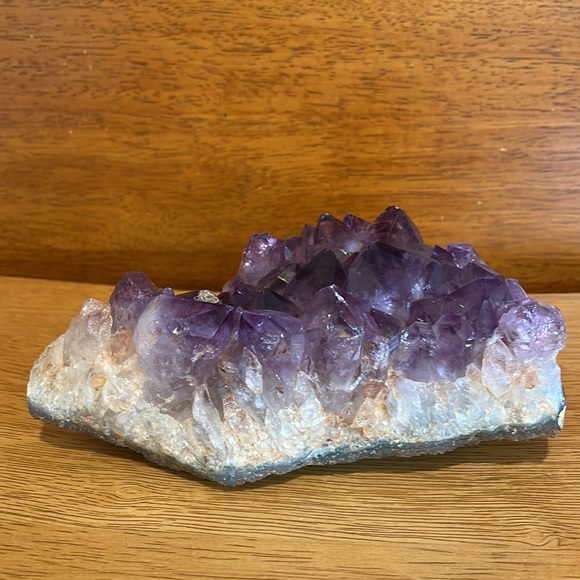 Beautiful Amethyst Cluster from Uruguay over 2 pounds- Reiki- Meditation- Decor - Picture 2 of 8